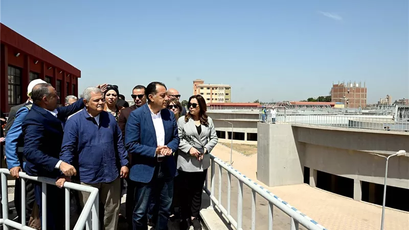رئيس الوزراء يتفقد محطة مياه المرشحة الملاحية الجديدة بطنطا