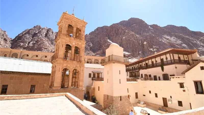 مدينة سانت كاترين تتألق بمشروع التجلي الأعظم