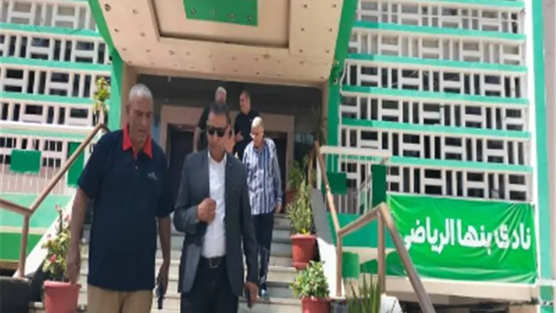 مدير رياضة القليوبية يتفقد مركز شباب المنشية ونادي بنها الرياضي