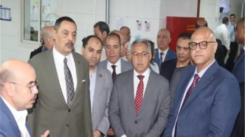 محافظ القليوبية ووفد من مجلس النواب يتفقدون مستشفى الناس بشبرا