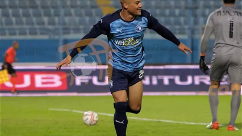 لاكاي يقود هجوم سيراميكا كليوباترا امام الزمالك
