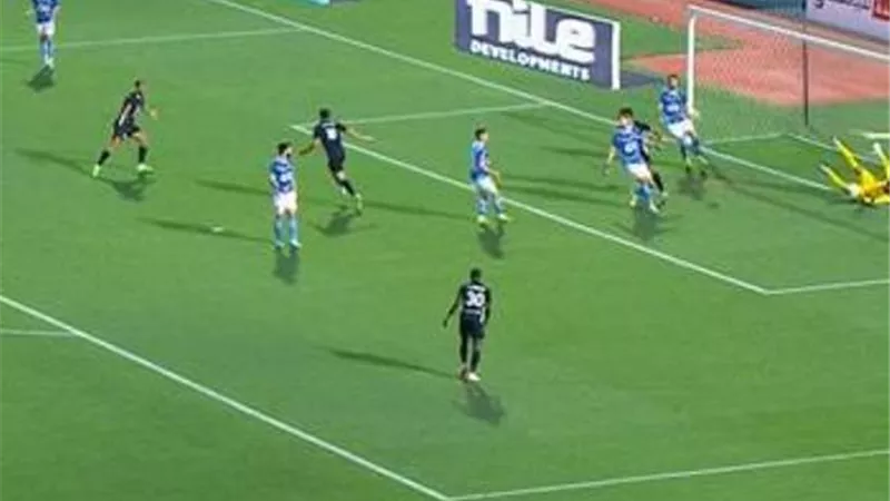 هزيمة بيراميدز تبقى الأهلى على صدارة الدورى .. شاهد الترتيب
