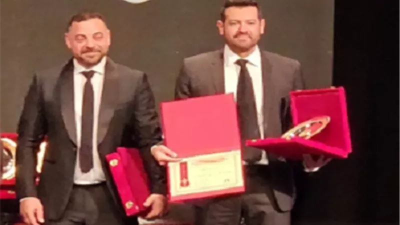 تكريم عمرو يوسف وطارق العريان فى مهرجان المركز الكاثوليكي