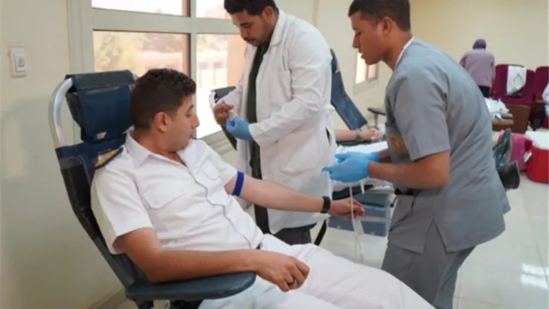 أمن القاهرة تنظم حملة للتبرع بالدم في إطار المبادرات الإنسانية