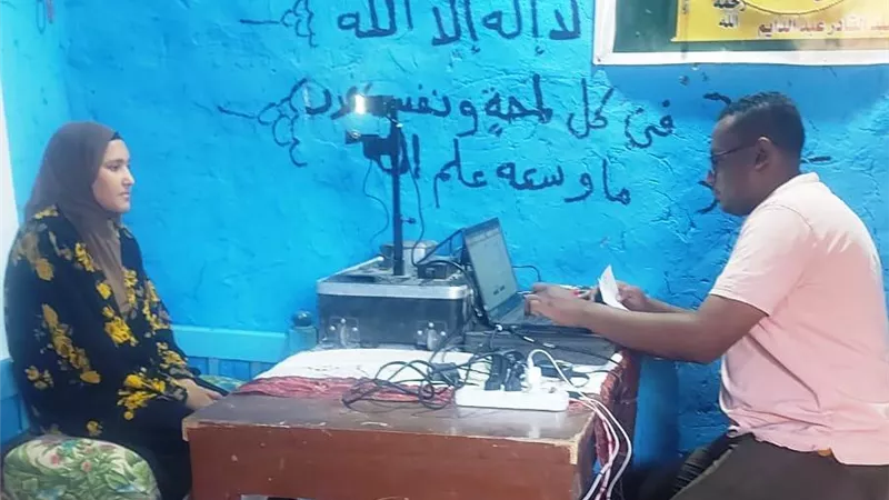 فرع المجلس القومى للمرأة يستكمل إصدار بطاقات الرقم القومى