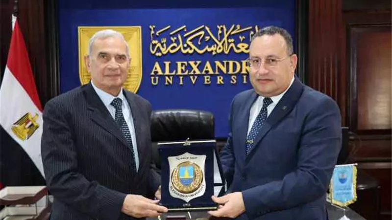 الهيئة الوطنية للانتخابات تكشف خطورة الشائعات لطلاب جامعة الاسكندرية