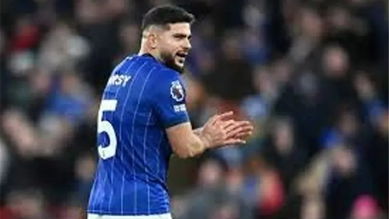 سام مرسي يقود إيبسويتش ضد برينتفورد في الدوري الإنجليزي