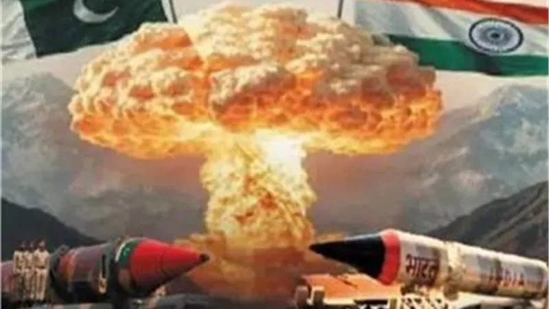 انفجارات بسماء الهند.. ونيودلهي 