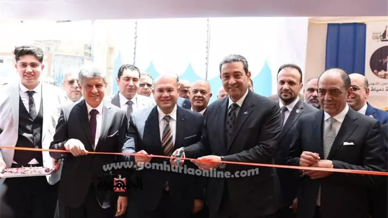محافظ دمياط يفتتح معرض 
