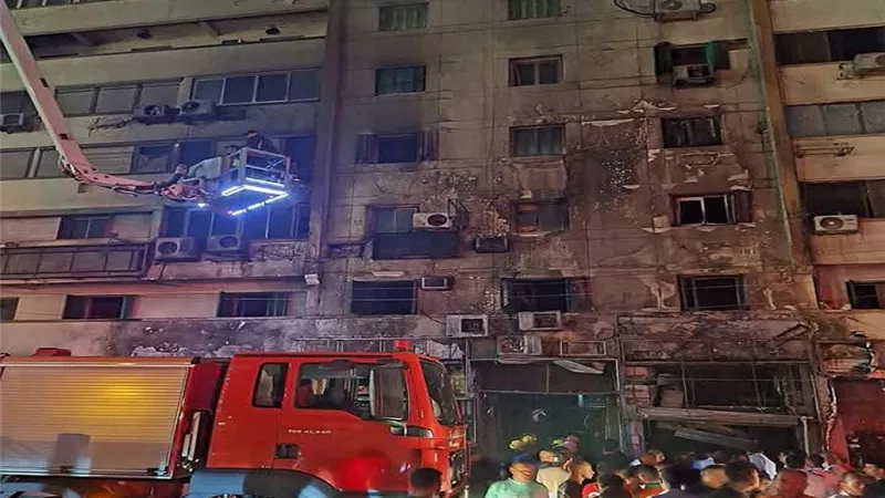 حريق مصر الجديدة.. الحماية المدنية تسيطر وتمنع كارثة أكبر بعد امتداد النيران لـ 5 طوابق