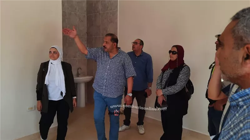 رئيس مياه دمياط يتفقد مشروعات برنامج 