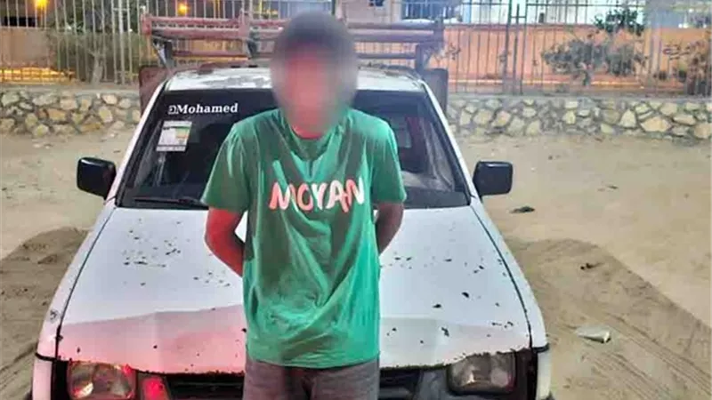 الفيديو كشفه .. ضبط قائد سيارة اعتدى على طفل بالشرقية