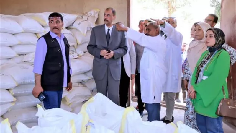 محافظ سوهاج يتفقد محطة إكثار الدواجن وموقع مشروع التسمين