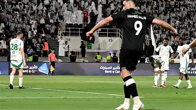 الشباب يضرب الأهلي بثلاثية مدوية في الدوري السعودي