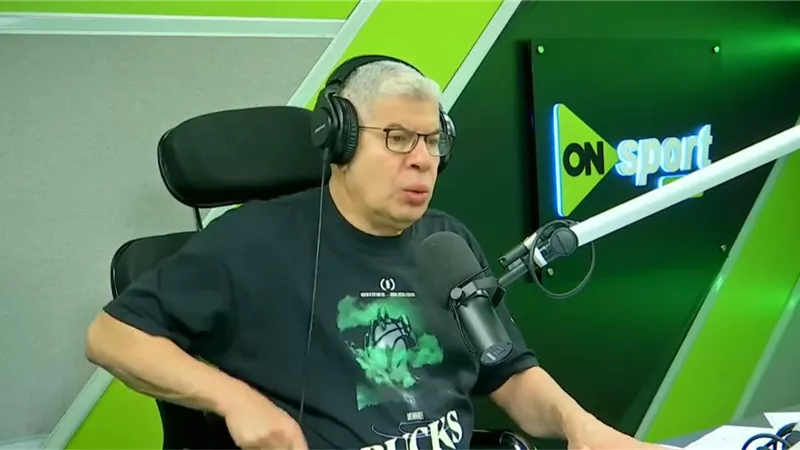 شوبير يحذر من كارثة تهدد الكرة المصرية
