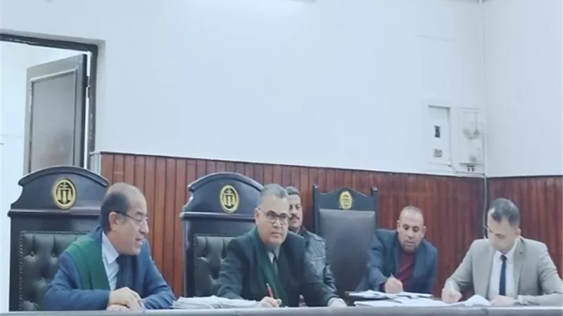 بعد محاكمة مثيرة.. السجن 3 سنوات لمتهم بتصنيع متفجرات في المنيا