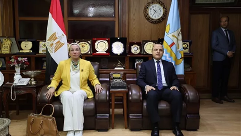 محافظ كفرالشيخ يستقبل وزيرة البيئة قبيل انطلاق مؤتمر “الابتكار