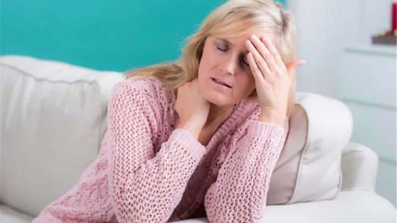انقطاع الطمث وصحة الدماغ .. رابط خفي يكشفه العلم الحديث
