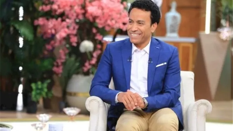سامح حسين وأسرته ضيوف منى الشاذلى في برنامج 