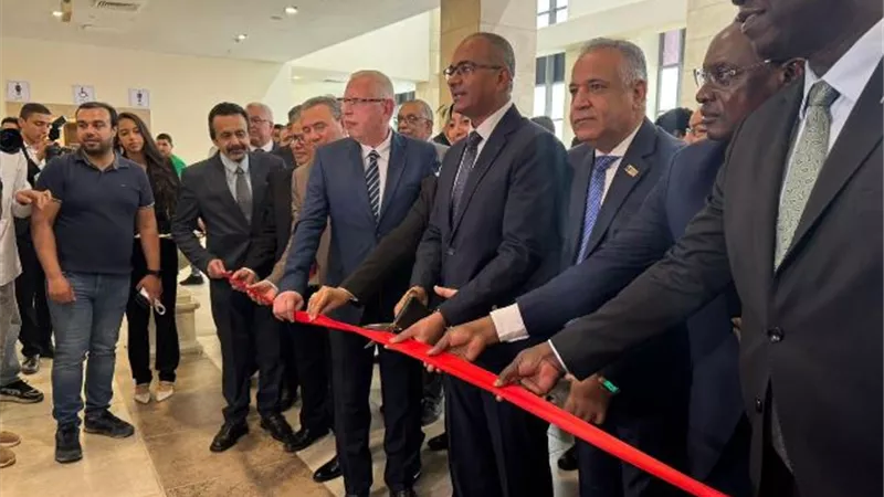 نائب وزير الإسكان يفتتح معرض المياه والصرف الصحي WATREX EXPO