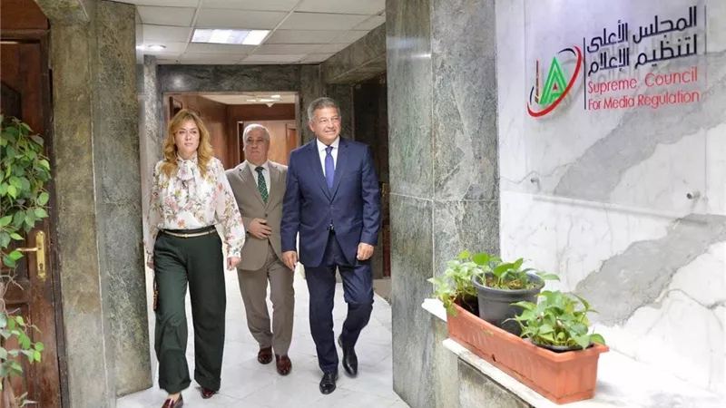 رئيس الأعلى للإعلام يستقبل رئيس الوطنية للصحافة ومدير الأكاديمية الوطنية للتدريب