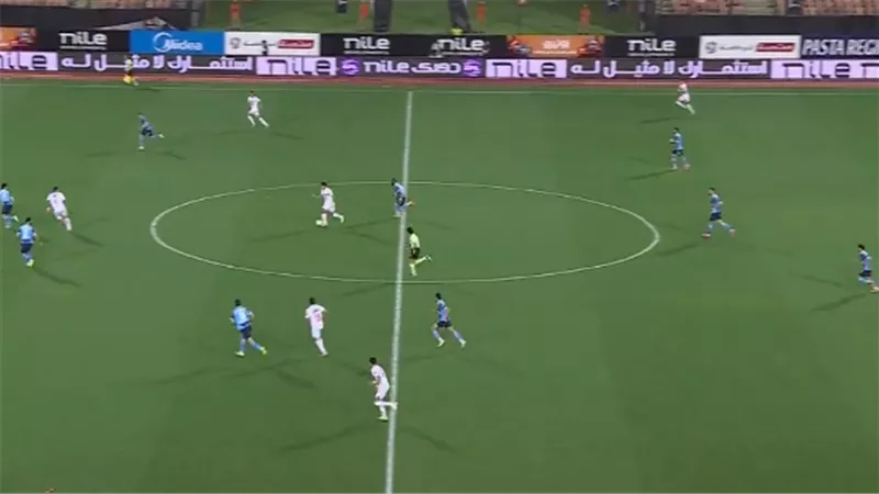 مرور 75 دقيقة.. تقدم بيراميدز بهدف وتغييرات هجومية للزمالك