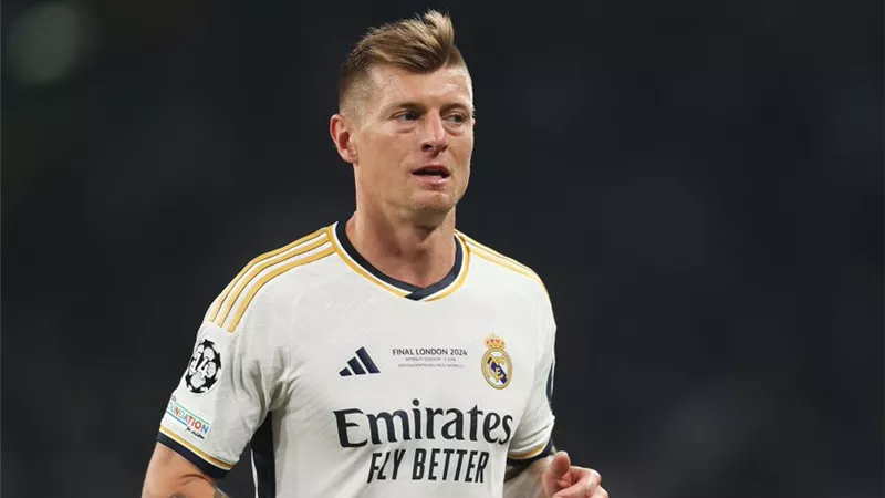 كروس: لم أثق فى فوز الريال بالكلاسيكو.. وبرشلونة أصبح فريقا مرعبا