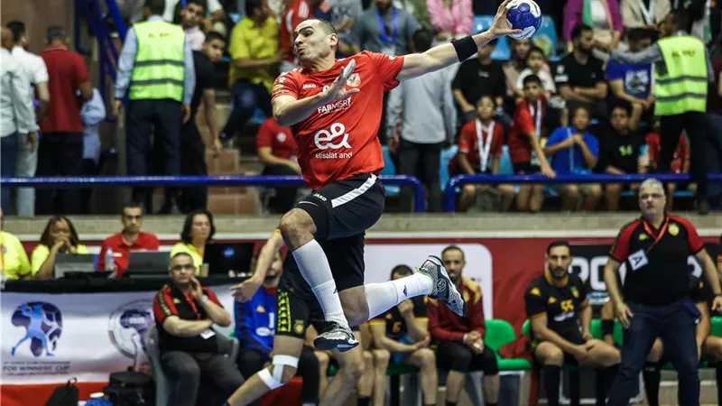 الأهلي يفوز على الترجي.. ويتوج بكأس السوبر الإفريقي لكرة اليد