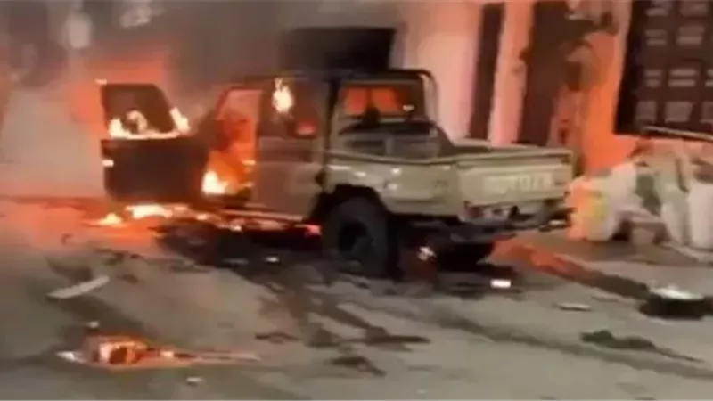 تصاعد الاشتباكات في طرابلس.. فرار سجناء وفوضى أمنية
