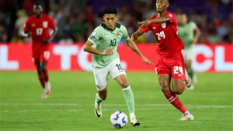 بوليفار البوليفي يقرر إيقاف لاعبه 