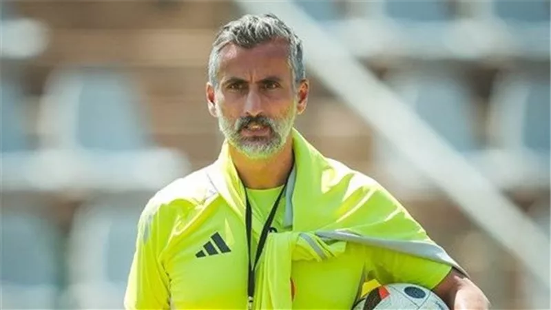 شوبير يكشف تفاصيل تعاقد الأهلى مع ريفيرو.. وموعد وصوله