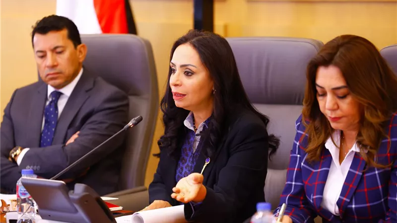 وزيرة التضامن تترأس اجتماع مجموعة العمل الوزارية بشأن زيادة فصول الحضانات