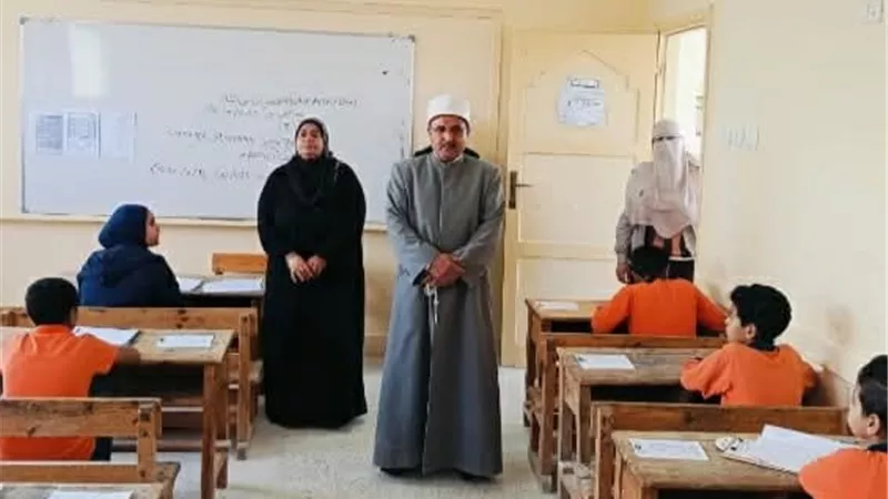 انطلاق امتحانات الشهادتين الابتدائية والإعدادية بالسويس الأزهرية