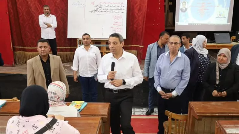محافظ السويس: التعليم حق لكل طالب وعلينا أن نوفره بأفضل صورة