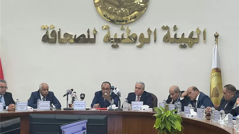 وزير قطاع الأعمال العام: نعمل على زيادة القدرة التنافسية وتعظيم عائد أصول الدولة