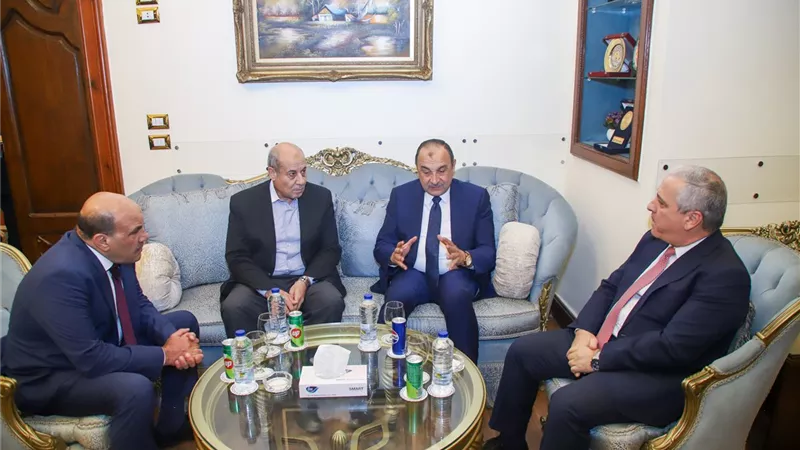 شيمي: مصنع شبرا يعمل على انتاج الألواح الشمسية ويحقق مكاسب كبيرة