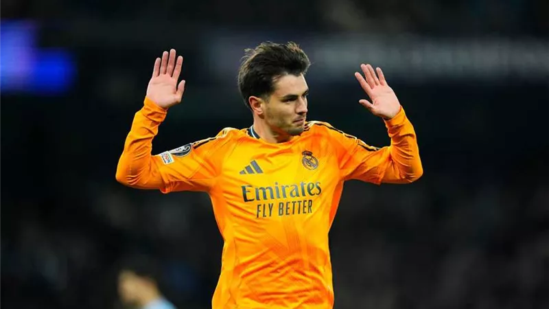 ريال مدريد يكشف تفاصيل إصابة دياز ومدة غيابه