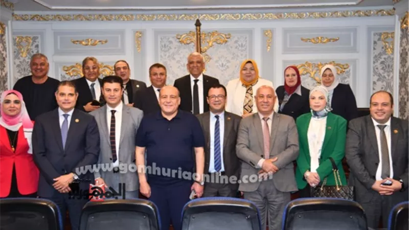 نواب المنوفية يشيدون بجهود المحافظ..ويؤكدون: حضور 