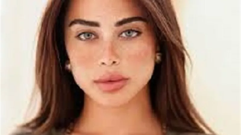 شخصية يارا السكرى فى فيلم 