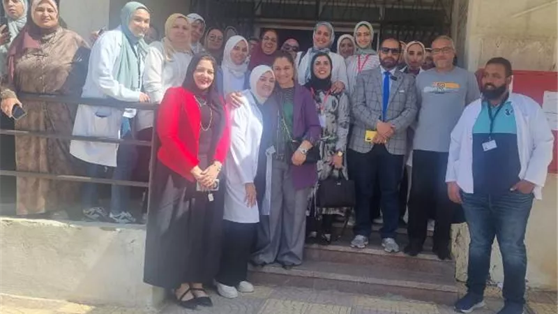 تفاصيل زيارة وفد هيئة الرقابة والاعتماد للمنشآت الصحية بالشروق.. صور