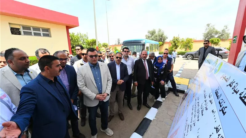 تفاصيل جولة وزير الإسكان في محطة مياه منيا القمح