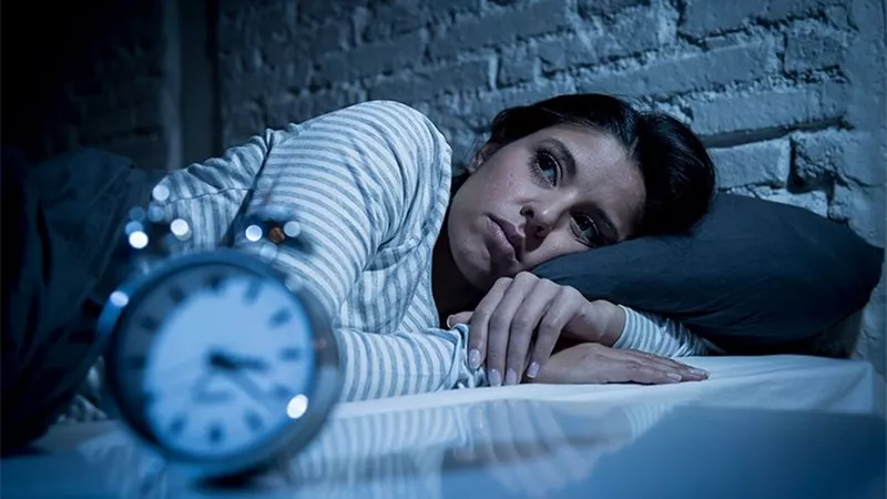 نصائح هامة لتعزيز انتاح الميلاتونين بجسمك