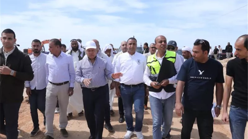 كامل الوزير يتابع أعمال تنفيذ مشروع إنشاء خط سكة حديد بئر العبد