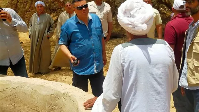 سكرتير عام محافظة الأقصر يقود حملة مكبرة لإزالة التعديات بأرمنت