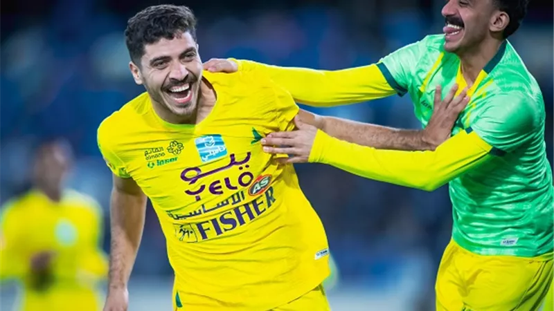الخليج يهزم العروبة بمشاركة محمد شريف فى الدورى السعودى