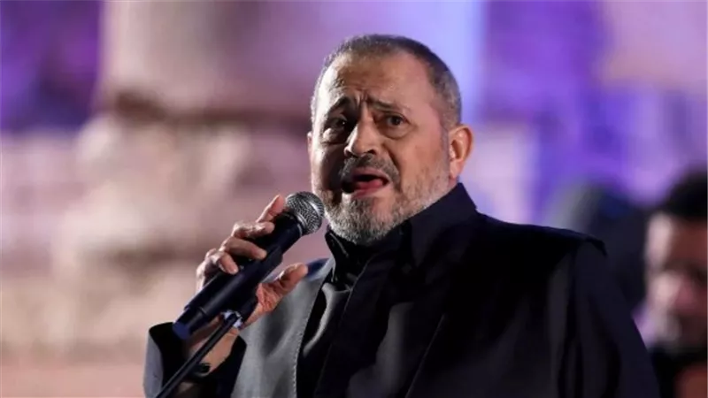 جورج وسوف يلعب طاولة ويوجه رسالة قاسية لمروجي شائعة وفاته