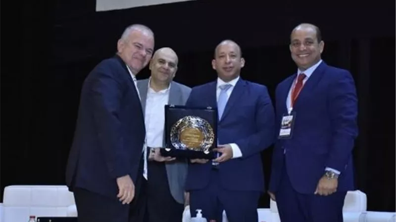 قصر العينى تحتفل بمرور 80 عاما على تأسيس قسم جراحة المسالك