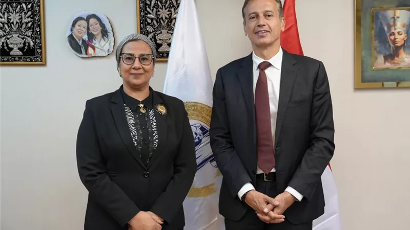 المستشارة أمل عمار تستقبل المدير الإقليمي للأمم المتحدة للمرأة في الدول العربية