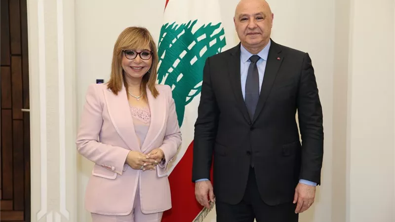 لميس الحديدي تحاور الرئيس اللبناني في 