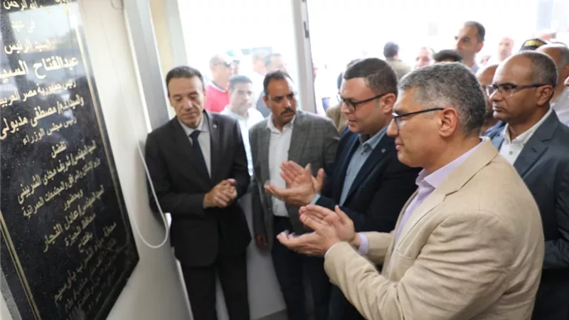 وزيرالإسكان ومحافظ الجيزة يفتتحان المرحلةالأولى من محطةمياه اوسيم